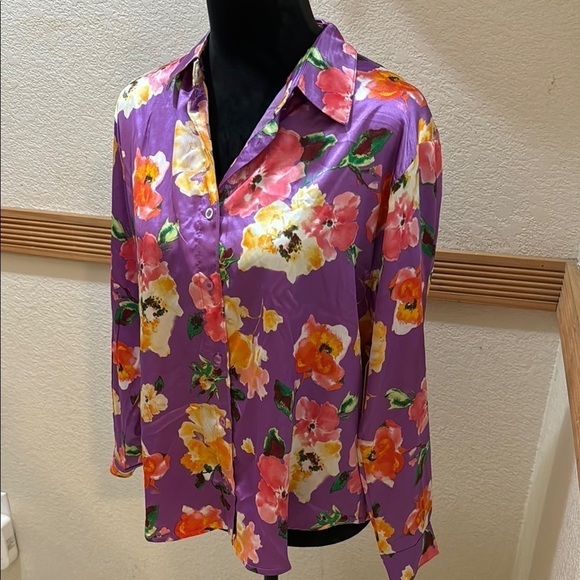 NWT Blashe Floral Purple Women's Top - Picture 6 of 7